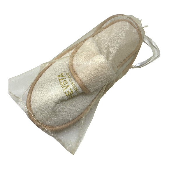 New The Vista at Hilton Tel Aviv Gents Slippers OSFM Bagged Ivory Velour - Picture 7 of 8